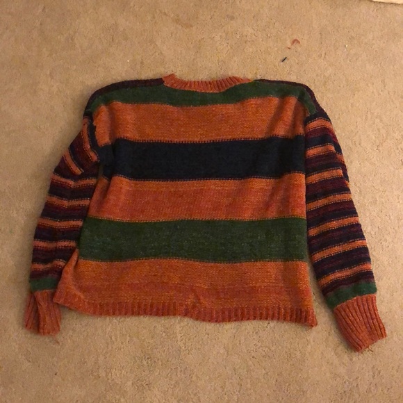 Multi-colored sweater - Picture 3 of 3